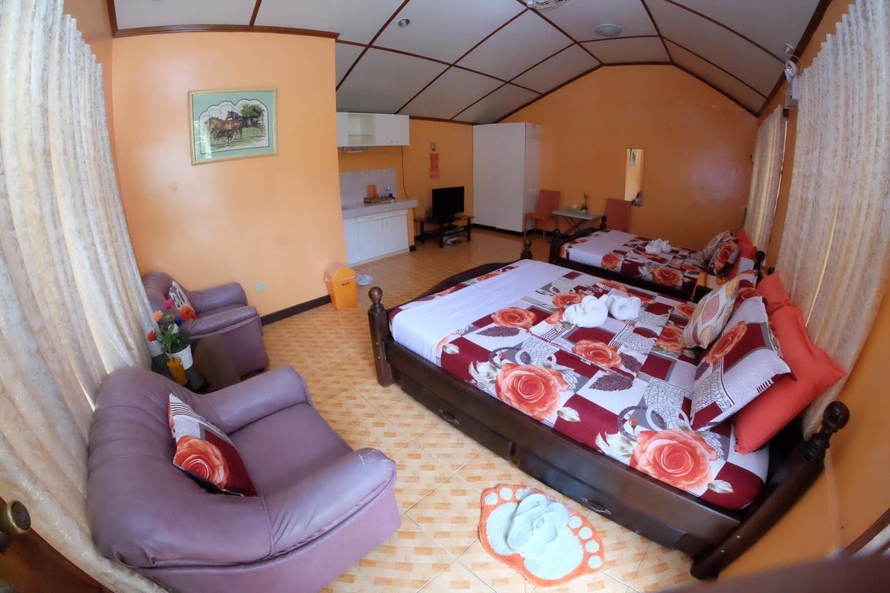 L & M Hearthstones Lodge Oslob Zewnętrze zdjęcie
