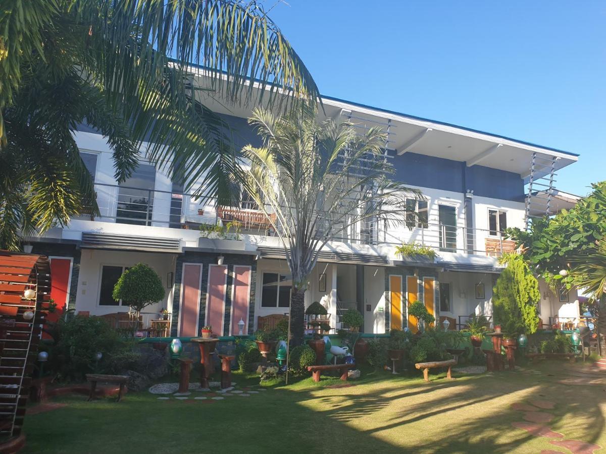 L & M Hearthstones Lodge Oslob Zewnętrze zdjęcie